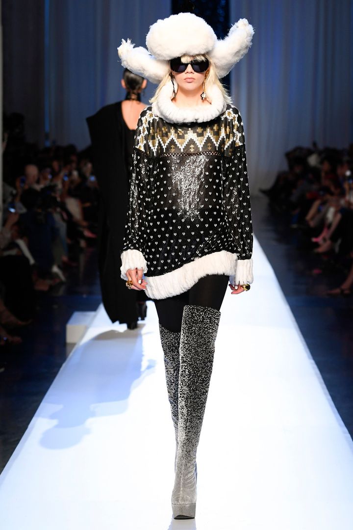 ジャンポール・ゴルチエ 2017-18年秋冬オートクチュールコレクションより。