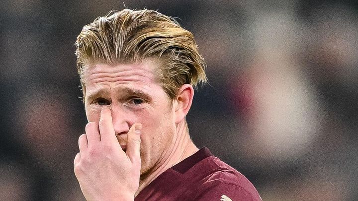 サッカーの歴史上、最も「両利き」だった選手、ベスト5