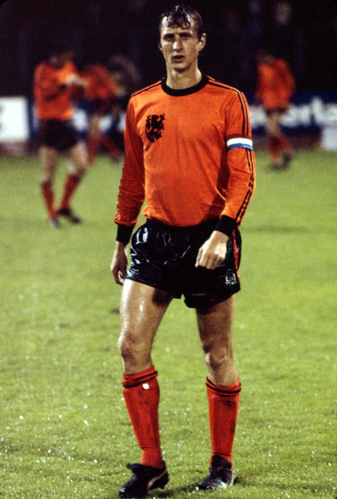 サッカーの歴史上、最も「両利き」だった選手、ベスト5