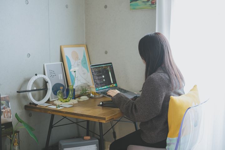 好きな色で、もっとお気に入りの空間に。色使いにこだわったインテリア3選