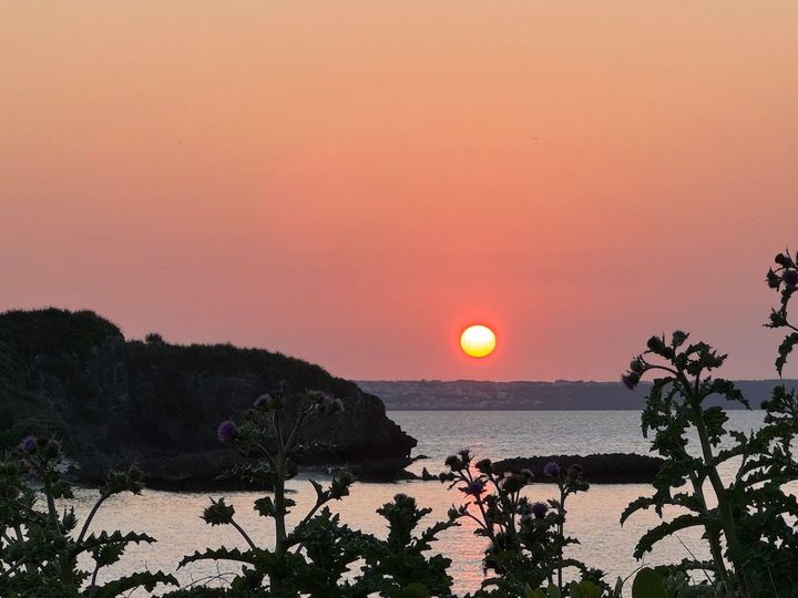 イタリアン「NAGI」のテラスから望むノスタルジックな夕陽。