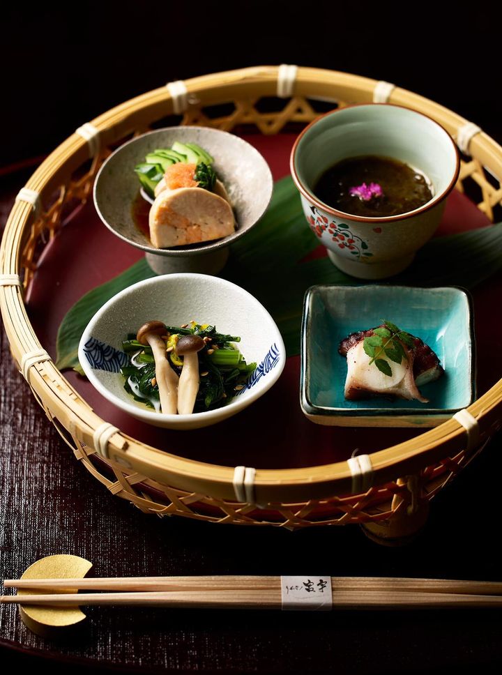 東銀座『銀座うなぎノ宮宇』の「籠盛り４種」