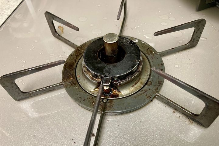 簡単で効果抜群なガスコンロの掃除方法