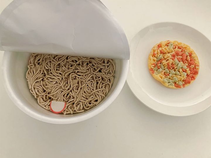 緑のたぬきから天ぷらを取り除く