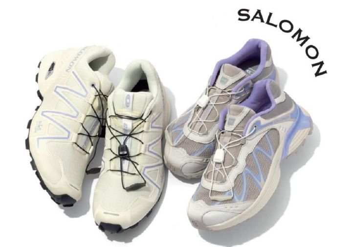サロモンのスニーカー
