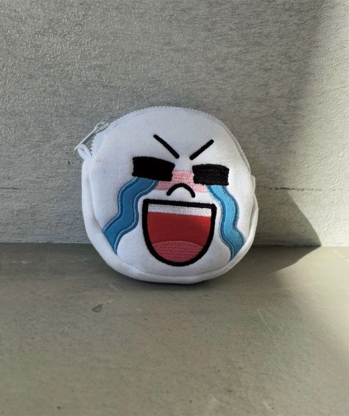 「Line Friends」のポーチ