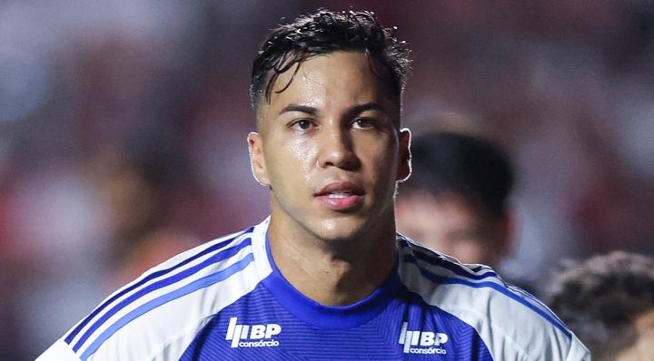 23歳スター選手、アシストしてくれた味方に毎回1.5万円を支払っていると明かす…年俸も判明