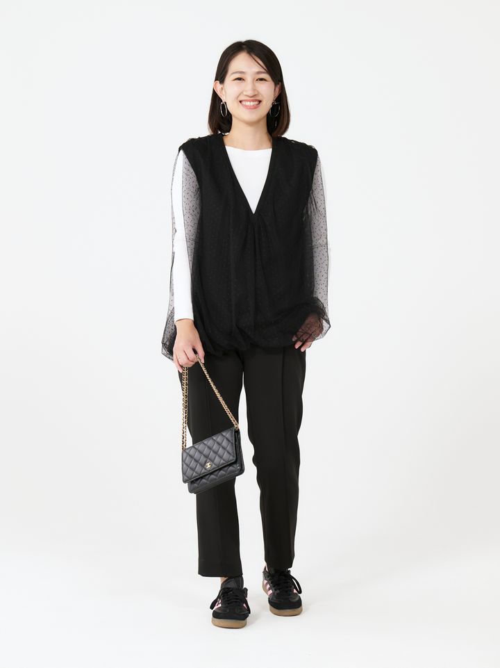 クラウドチームVERY濱野かやの春のジレコーデ全身１