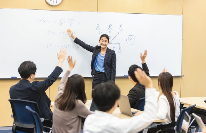本気で学ぶ仲間と共に、現場で使える実践力を養う。