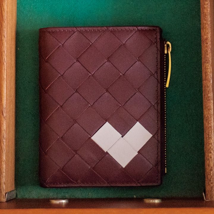 幸運が舞い込みそう！オシャレでかわいいブランド財布6選