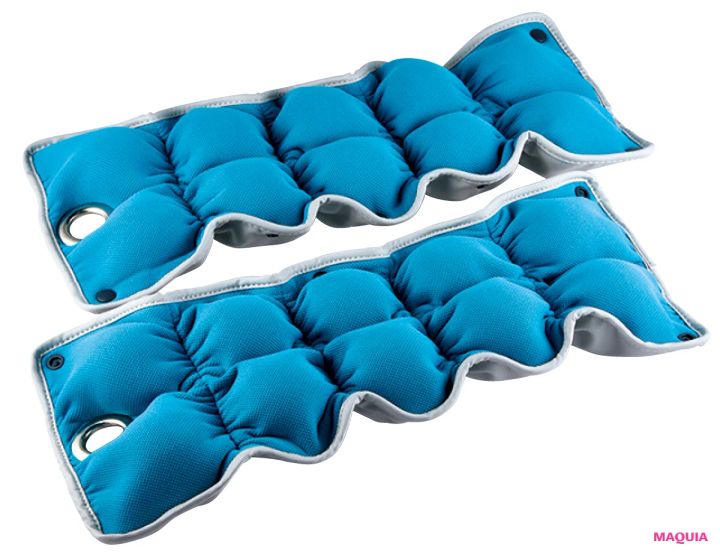 耳ツボ、EMS、着圧ソックスほか、美プロが太鼓判を押すボディのたるみ対策。結果が出たコスメも！_33