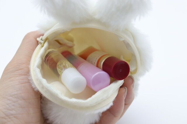 ダイソーのバッグチャームポーチ（ウサギ型）6