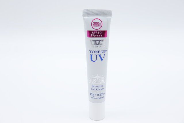 日焼け止めジェルトーンアップD パッケージ