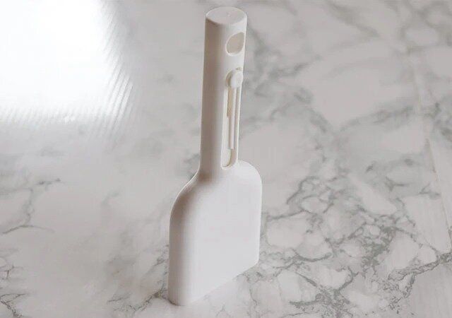 ダイソーのスタンドブラシ