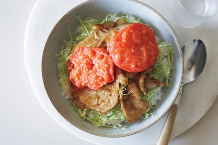 豚しょうが焼き丼