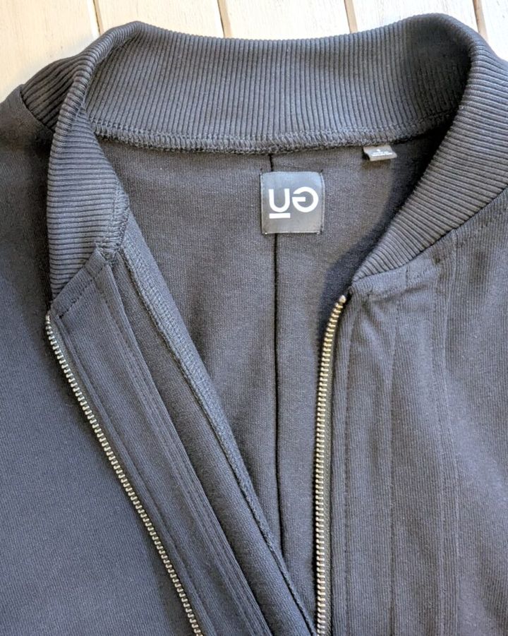 「GU」「UG」（UNDERCOVER/高橋盾） ルブブルゾン（メンズ）