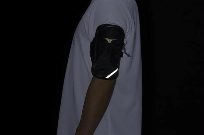 ミズノ アームポーチ