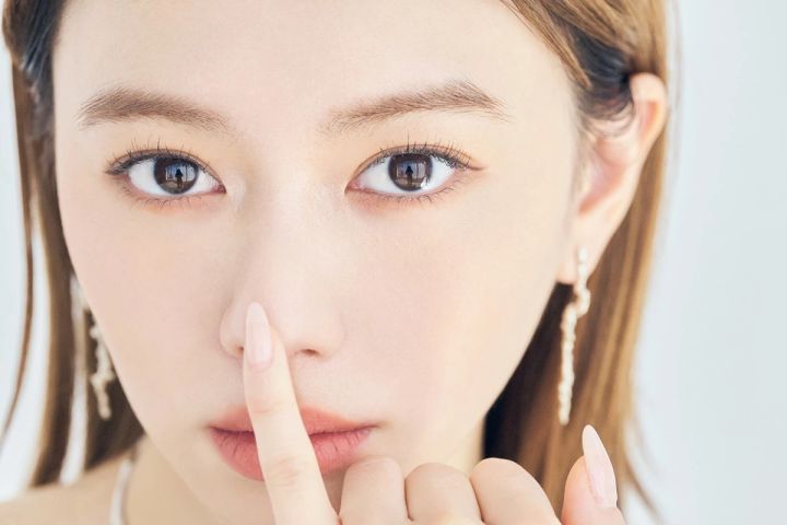 北原 果さんが手掛けた、大人の「甜妹メイク」のチーク＆ハイライト