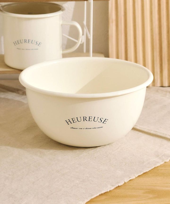 画像1: 出典：3COINS