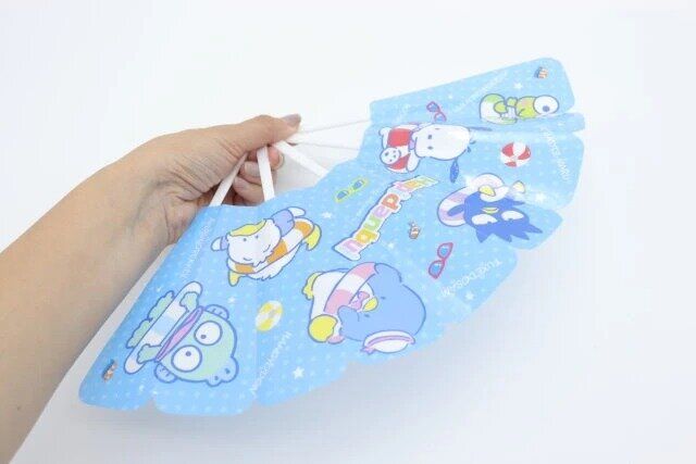 ダイソーのおすすめ水をはじく扇子 HV サマーフローティング