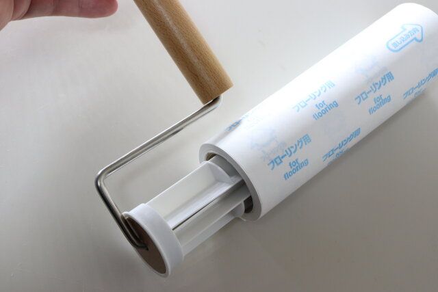 粘着シートスペアテープフローリング用ミシン目付 装着