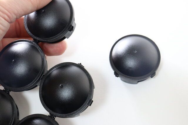 アースゴキブリダンゴFC-14a 切り離す