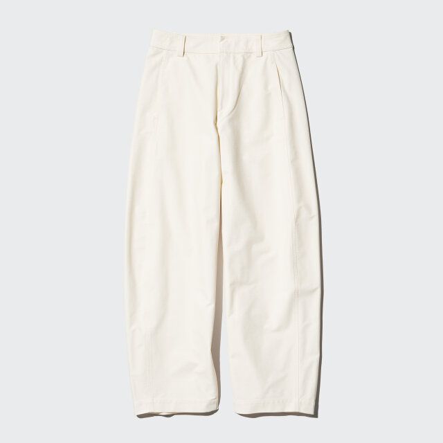 ユニクロのジャージーバレルレッグパンツ