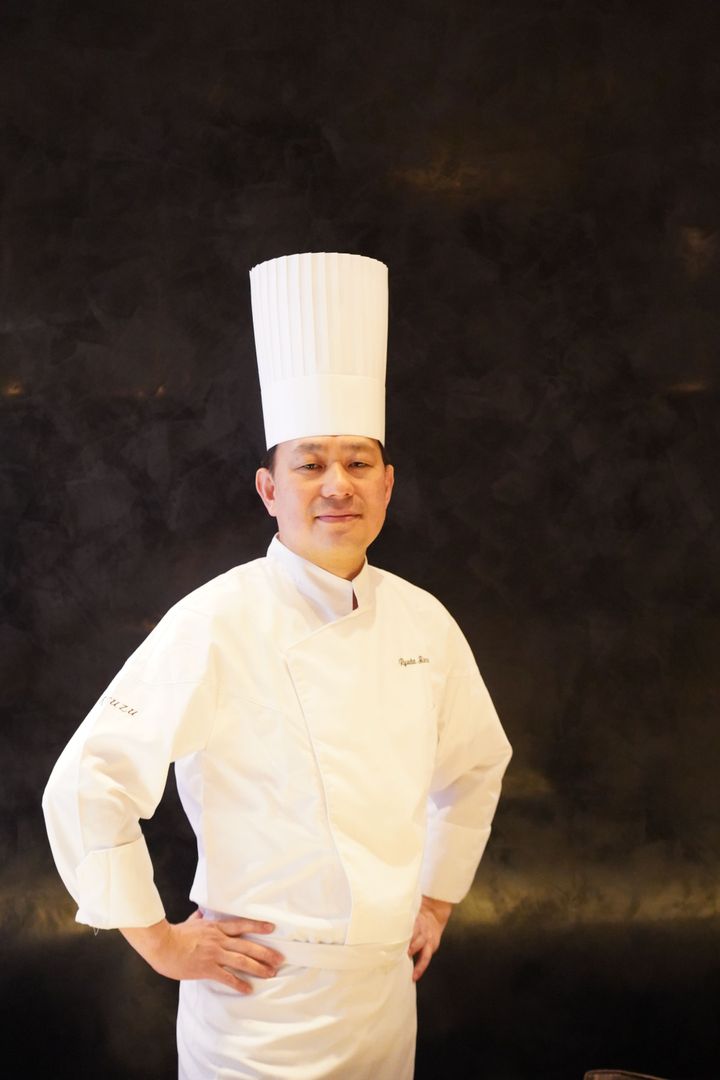 飯塚隆太シェフ