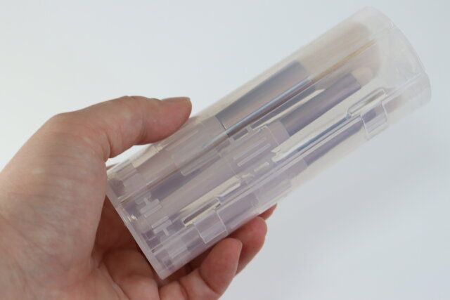 携帯用メイクブラシ（6本セット） デザイン