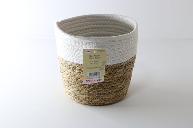 ダイソーのローブ水草バスケット（20cm）のパッケージ