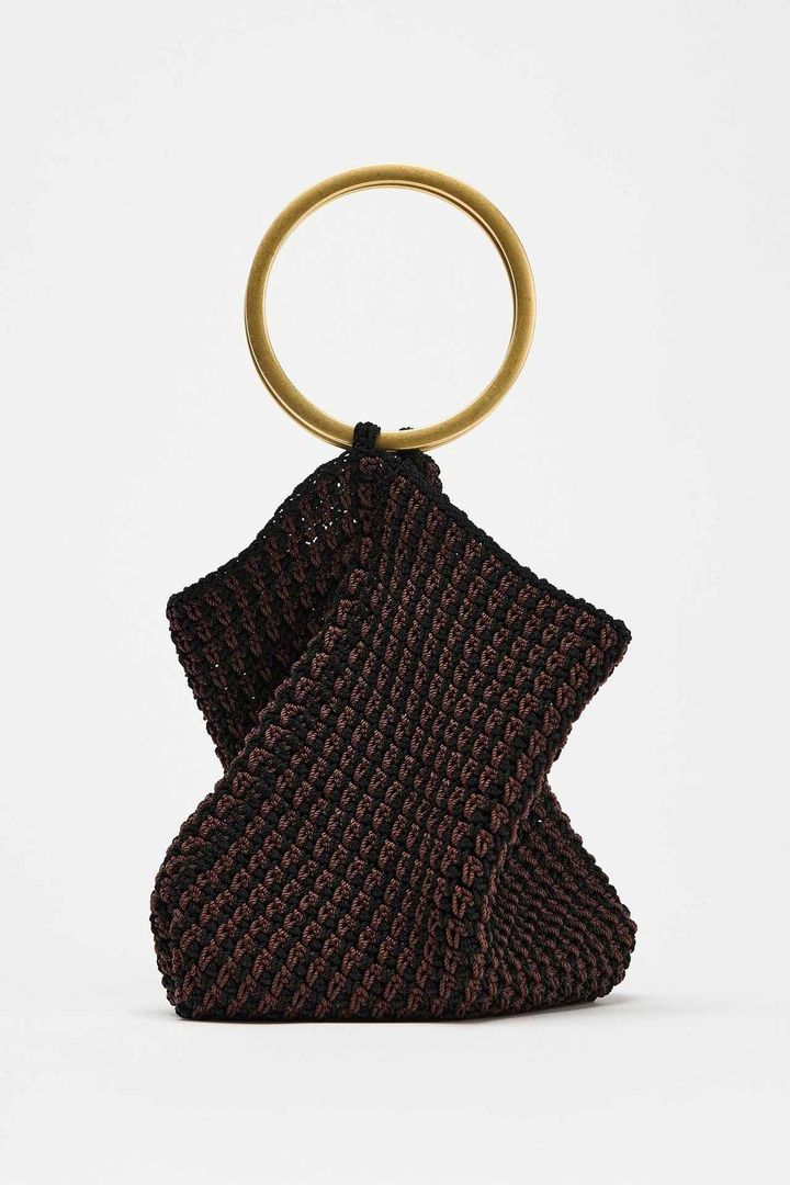 画像2: 出典：ZARA