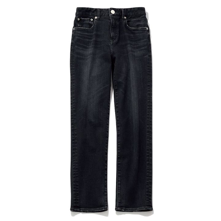 レッドカードの黒デニムパンツ