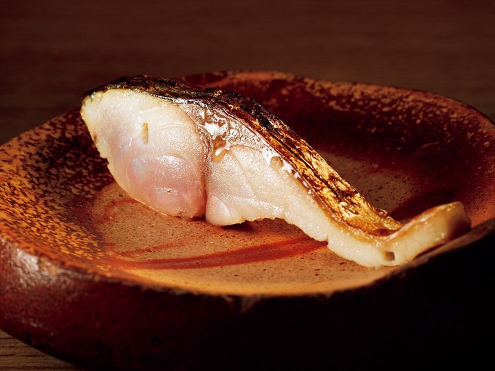 心斎橋『和洋酒菜ひで』のしめ鯖の炙り