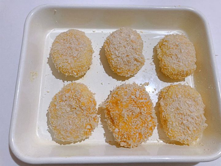 パン粉を付ける