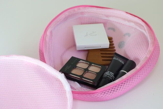 ダイソー 洗濯ネット、マチ付きダイカット（ハム） 仕様例 コスメ