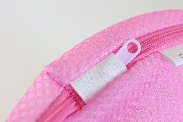 ダイソー 洗濯ネット、マチ付きダイカット（ハム） ファスナーカバー