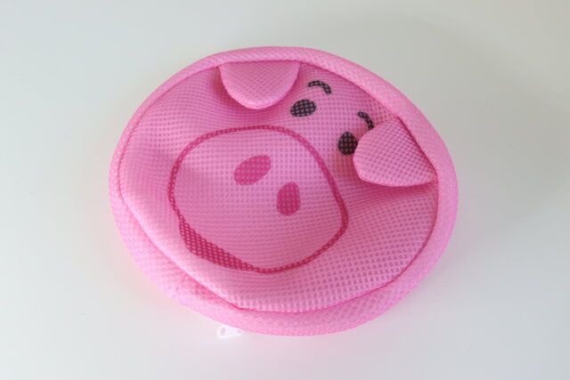 ダイソー 洗濯ネット、マチ付きダイカット（ハム）