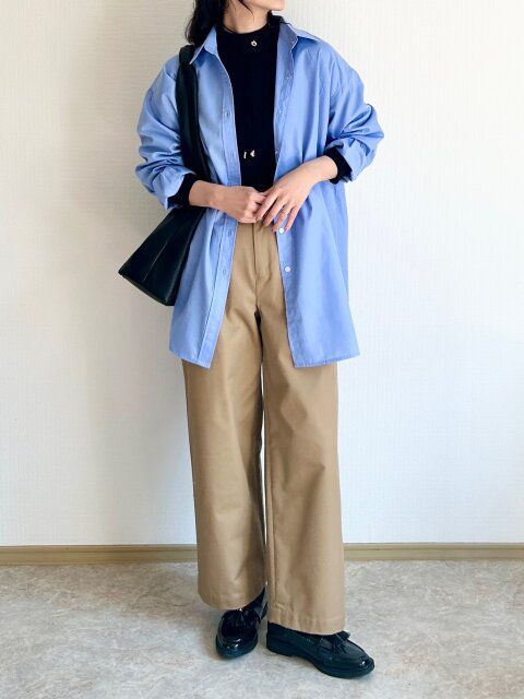 ボタンを開けて羽織りとして活用