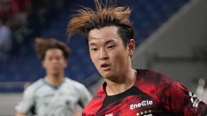 24歳の天才ドリブラー、「左橈骨遠位端骨折および左尺骨茎状突起骨折」で手術…鹿島戦で負傷