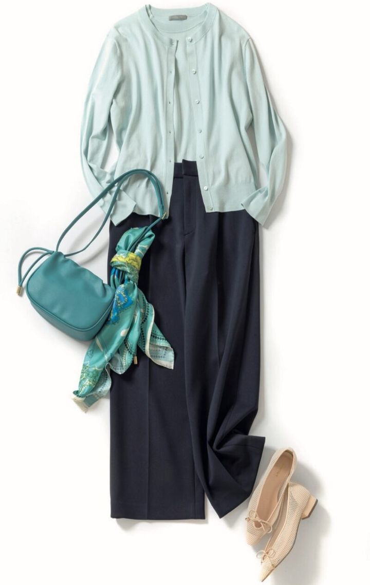 ユナイテッドアローズのネイビーセットアップ着まわし