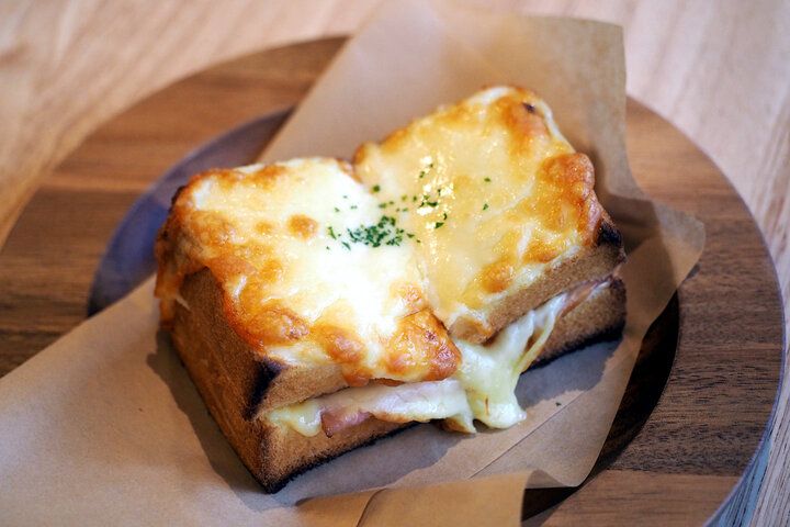 朝８時からオープン♪ 京都の城下町に佇むレトロなカフェで自家焙煎コーヒーをゆったりと／ 福知山市「Copitos de nieve」