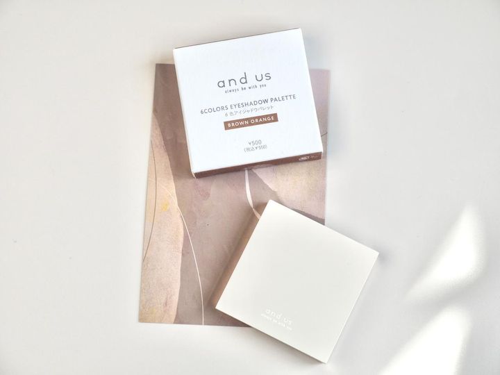 画像: 3COINSの春コスメ！新作多色アイパレットが登場