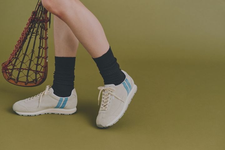 【2025】母の日にプレゼントしたい『スニーカー』7選をFUDGE編集部が厳選