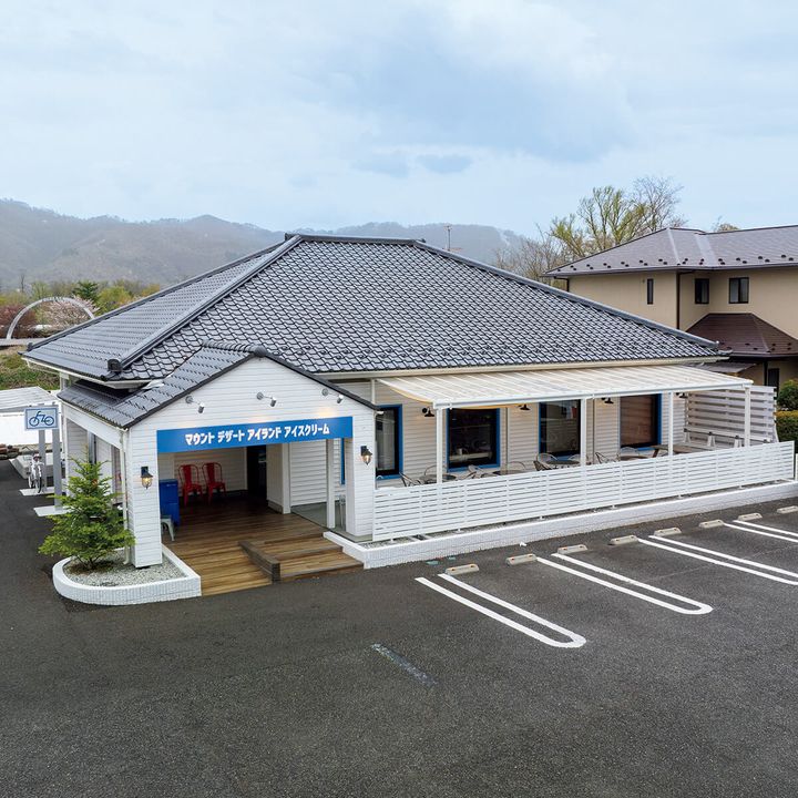 長野〈MT.DESERT ISLAND ICE CREAM〉安曇野店 外観