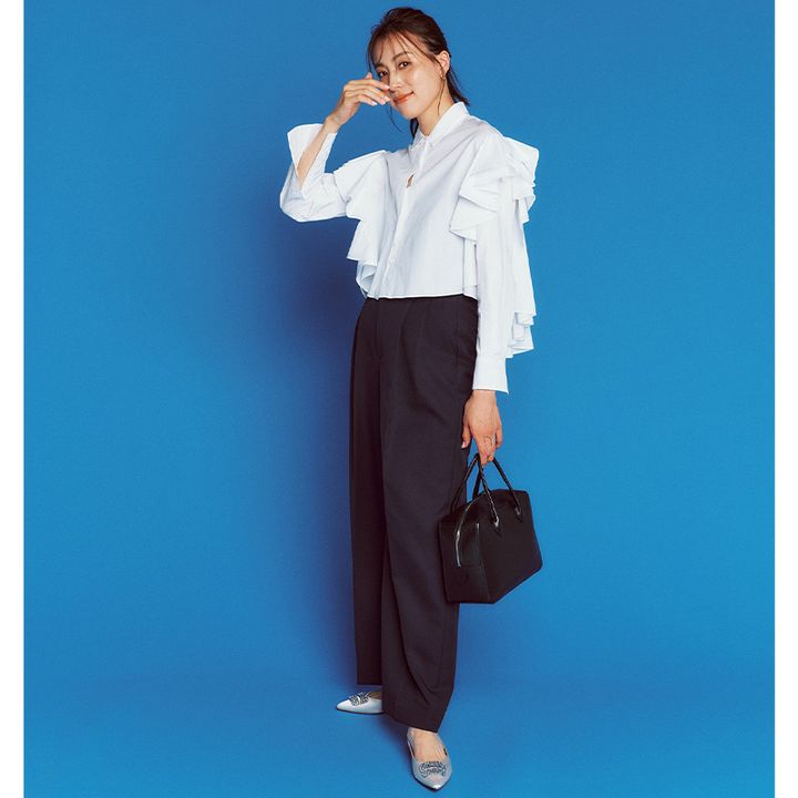 ネイビーママの授業参観コーデ