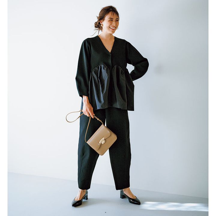 ネイビーママ授業参観コーデ