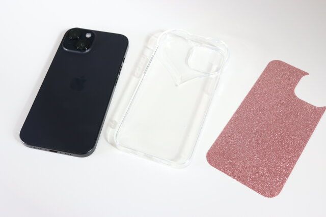 ダイソー ハートケース（アイフォーン用、15＆14＆13） インナーシート（アイフォーン用15＆14＆13、ラメ、ピンク） iPhone