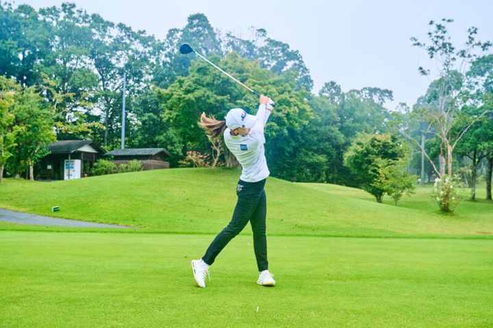 「美しくてカッコいい」宮田成華のようなスイングの作り方