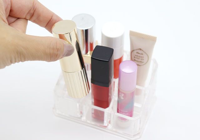 ダイソー 透明収納ケース（口紅用） 使用例 取り出しやすい