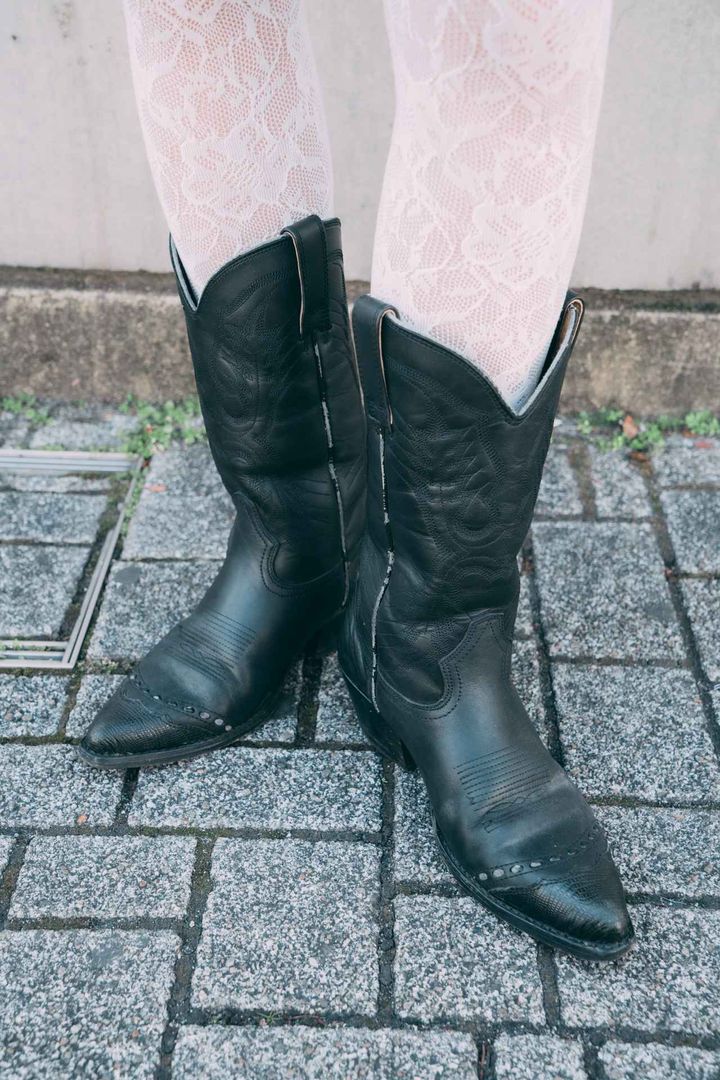 画像5: クールなアイテムを可愛く着こなす、程よいバランスがポイント